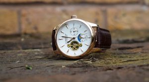 Globenfeld Limited Edition Antique Rose Men’s Automatic Watch - a beautiful watch