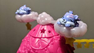 Hatchimals CollEGGtibles up close