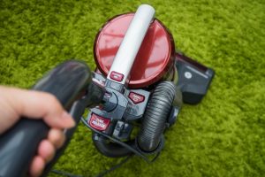 Hoover Velocity Evo - in use