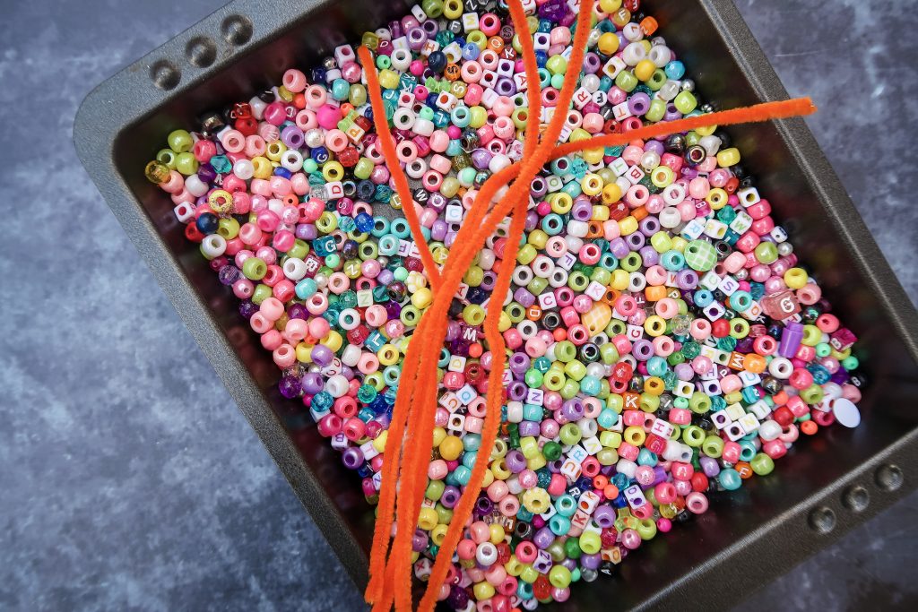 What you need to make your Pony Bead Pumpkins