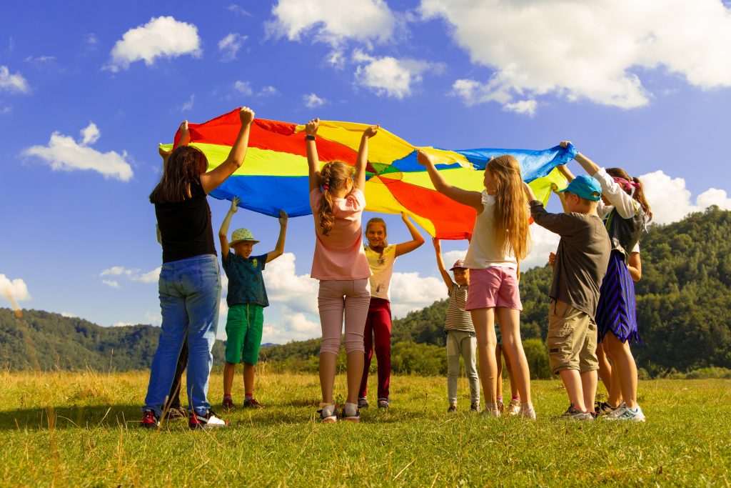 Helping your child make new friends